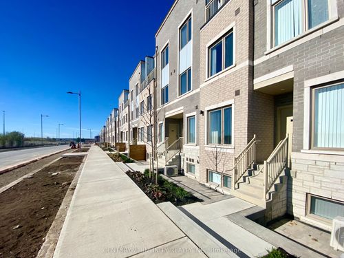 337-100 Honeycrisp Cres, Concord, ON, L4K0N7 | Card Image