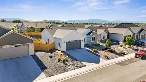 1430 Fivemile Creek Ave, Montrose, CO, 81401-4314 | Card Image