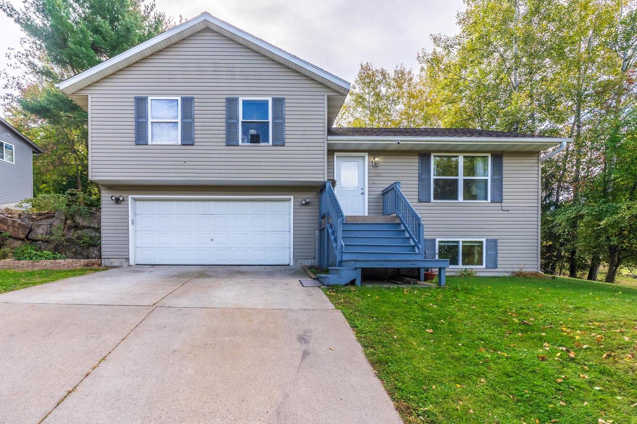 Young St, Wausau, WI 54403