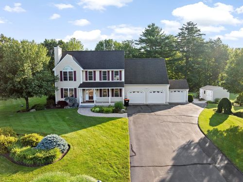 44 Cambridge Dr, Auburn, NH, 03032-3447 | Card Image