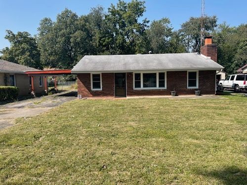 176 Bates Ave, Kankakee, IL, 60901-7534 | Card Image