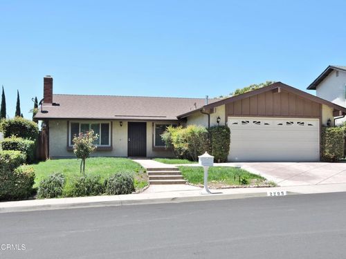 2209 Aspenpark Ct, Thousand Oaks, CA, 91362-1731 | Card Image