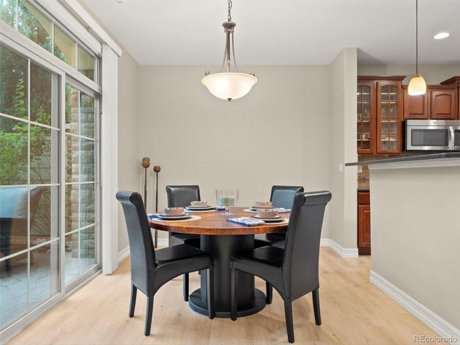 10103 Bluffmont Ln, Townhouse with 2 bedrooms, 3 bathrooms and null parking in Lone Tree CO | Image 7