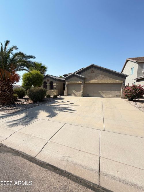 1774 W Green Tree Dr, San Tan Valley, AZ, 85144-6383 | Card Image