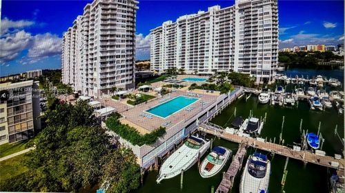 apt-1704-18071 Biscayne Blvd, Aventura, FL, 33160-2512 | Card Image