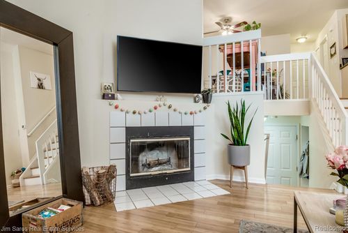 1435 Chesapeake, Royal Oak, MI, 48067-4505 | Card Image