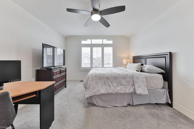 11 Mill Stone Terr, House other with 4 bedrooms, 4 bathrooms and 4 parking in Waterdown ON | Image 27