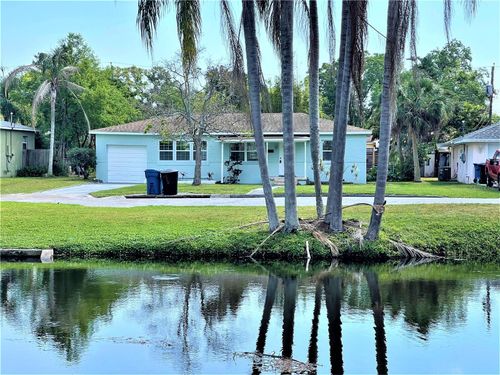 5036 Oxford Ave N, St Petersburg, FL, 33710-6061 | Card Image
