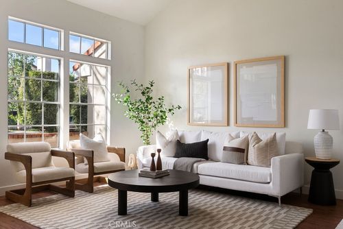 42-112 Oxford, Irvine, CA, 92612-2665 | Card Image