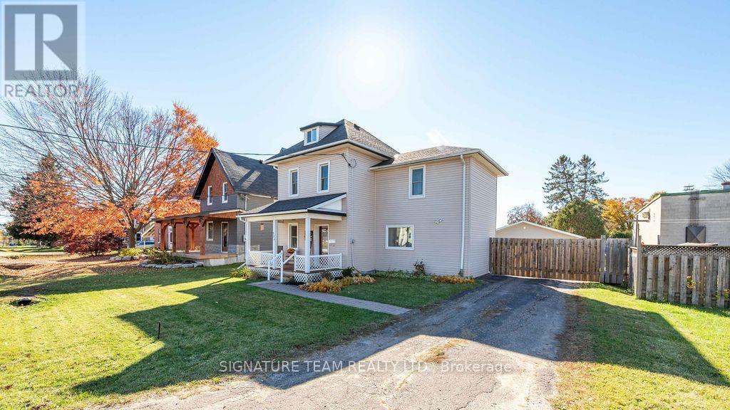 594 Hamilton St W, For Sale in Pembroke - eXp Realty