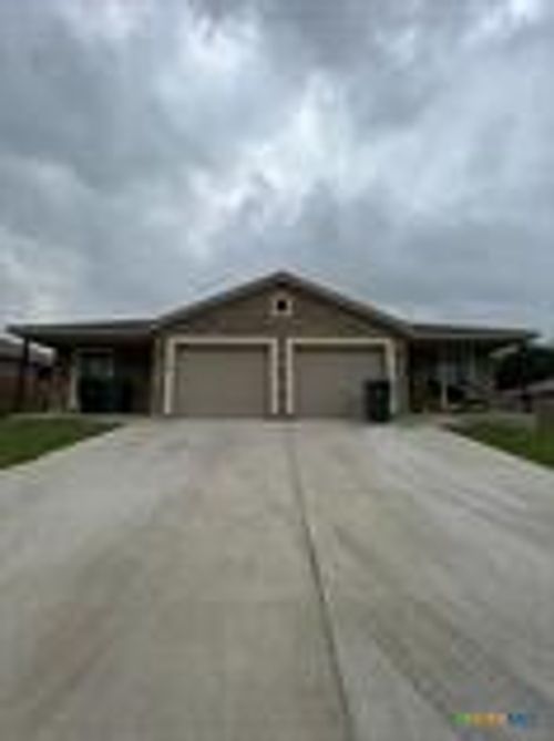 b-403 Olaf Dr, Temple, TX, 76504-2491 | Card Image