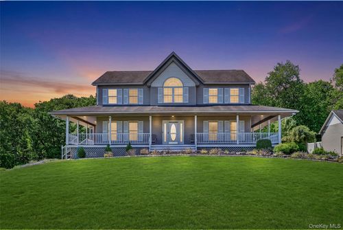 954 Ridgebury Rd, New Hampton, NY, 10958-3900 | Card Image
