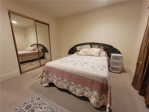 8009 Rose St, Paramount, CA, 90723-2609 | Card Image