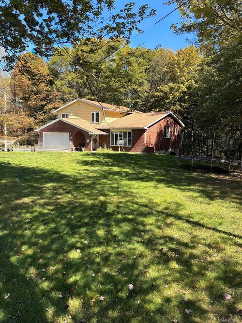 180 Post Hill Rd, Mountain Dale, NY, 12763-5366 | Card Image