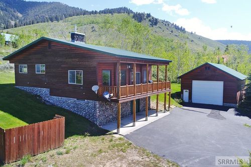 3885 Teton Rd, Island Park, ID, 83429-5074 | Card Image