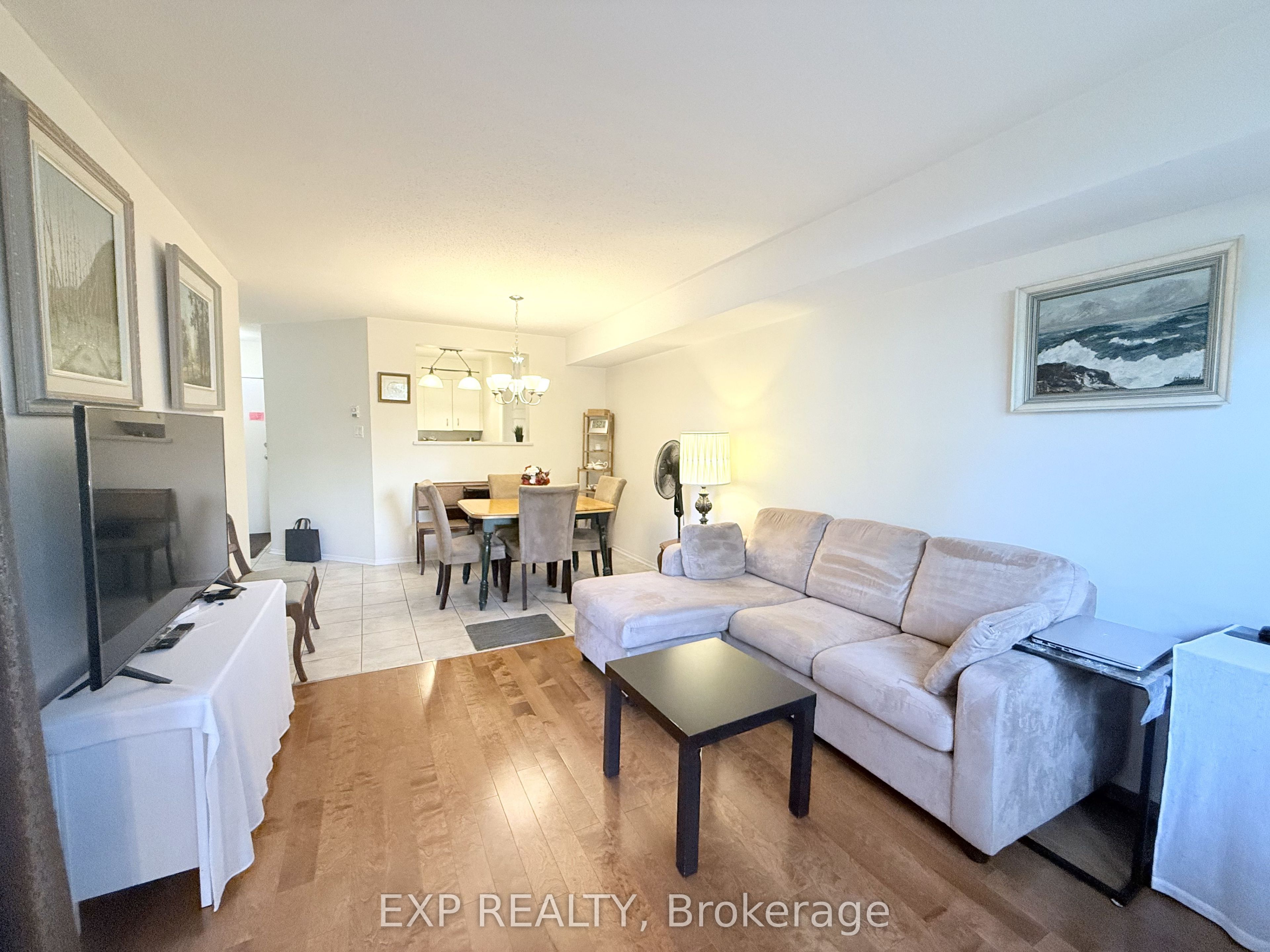 Residential in Hunt Club - South Keys and Area 3