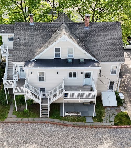 1 Harmony St, Stonington, CT, 06378-1467 | Card Image
