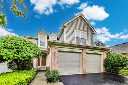 4 Gloucester Ct, Lincolnshire, IL, 60069-2122 | Card Image