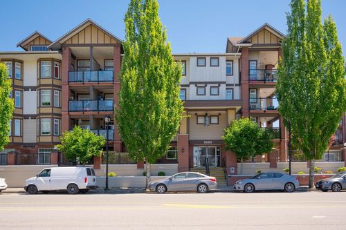 439-5660 201a St, Langley, BC, V3A0B4 | Card Image