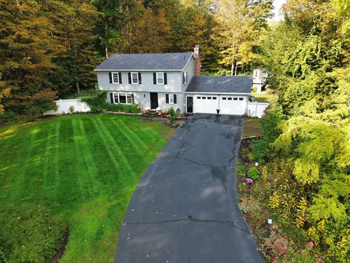 50 Plum Tree Ln, Greenfield, MA, 01301-9709 | Card Image