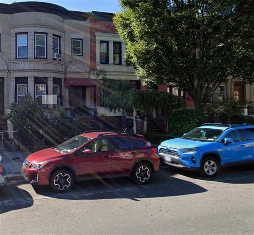 Lefferts Ave, Brooklyn, NY 11225