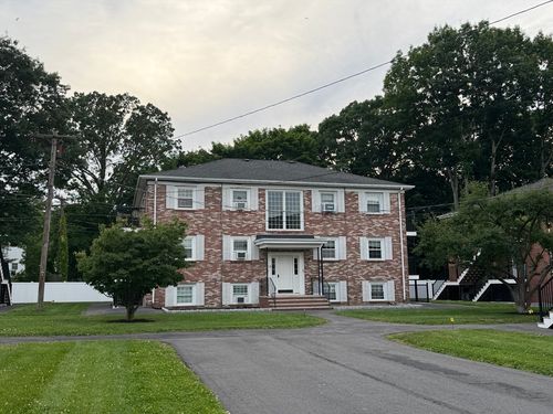 e-18 Austin Ct, Saugus, MA, 01906-3564 | Card Image