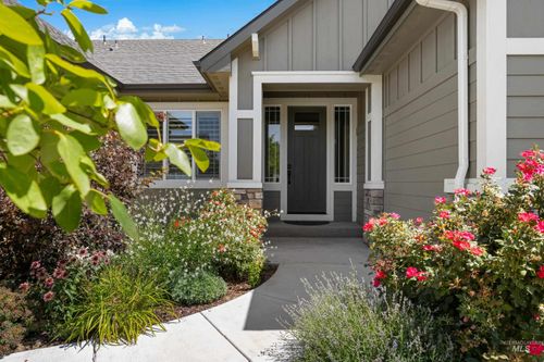 7560 S Wagons West Ave, Boise, ID, 83716-5109 | Card Image