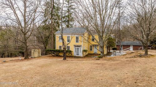 575 Crestwood Dr, Bloomsburg, PA, 17815-9504 | Card Image