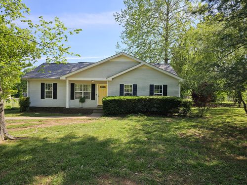 2442 Chester Harris Rd, Woodlawn, TN, 37191-9052 | Card Image
