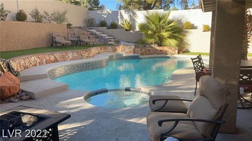 3001 Pearl Harbor Dr, Las Vegas, NV, 89117-0924 | Card Image