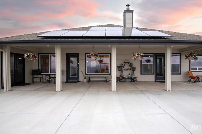 26700 Skyline Dr, House other with 3 bedrooms, 3 bathrooms and null parking in Tehachapi CA | Image 49