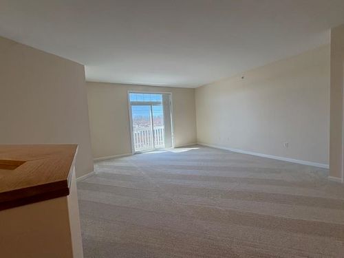 unit-33-61 Pearl St, Essex Junction, VT, 05452-3688 | Card Image