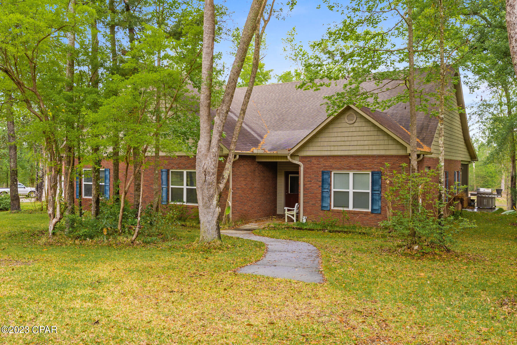 Holly Ridge Trl, Marianna, FL 32448