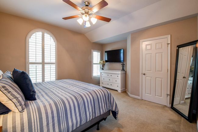 8423 Glenn Leigh Dr, House other with 5 bedrooms, 4 bathrooms and 2 parking in Spring TX | Image 38