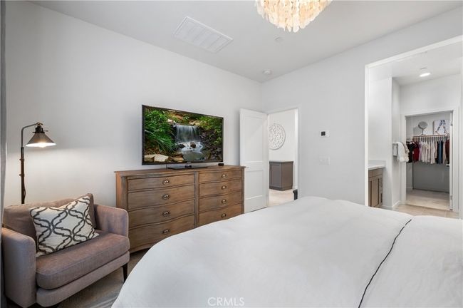407 Coyote Pass, Condo with 3 bedrooms, 4 bathrooms and 2 parking in Lake Forest CA | Image 36