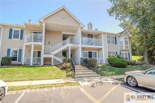 3509 Holman Ct, Bridgewater, NJ, 08807-3524 | Card Image