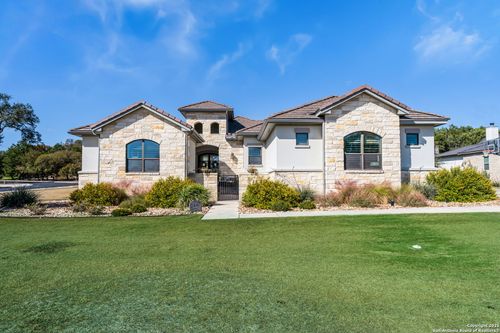 2447 Wallaby Cir, New Braunfels, TX, 78132-3934 | Card Image