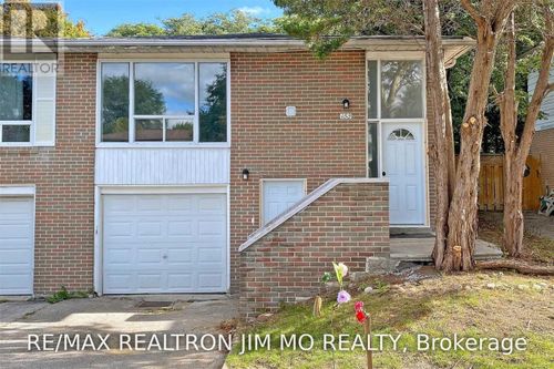 ground-153 Hollyberry Trail, North York, ON, M2H2P2 | Card Image