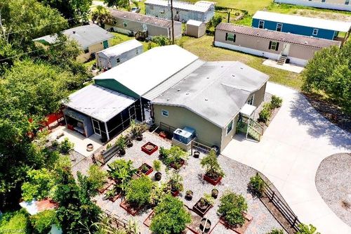 356 Sacramento St, NORTH FORT MYERS, FL, 33903-2826 | Card Image