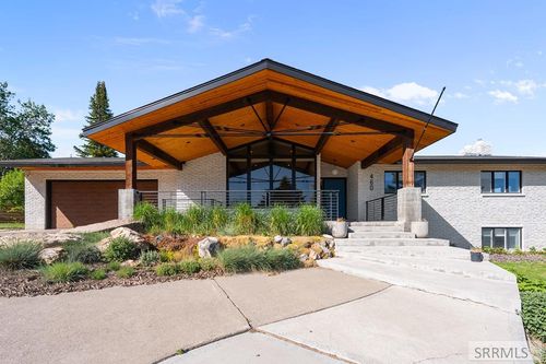 460 Rolling Hills Dr, Rexburg, ID, 83440-2567 | Card Image