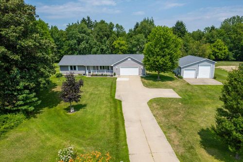 10788 N Clinton Trl, Sunfield, MI, 48890-9700 | Card Image