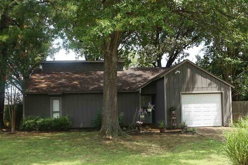 1218 Simmonsridge Dr, Collierville, TN, 38017-1134 | Card Image