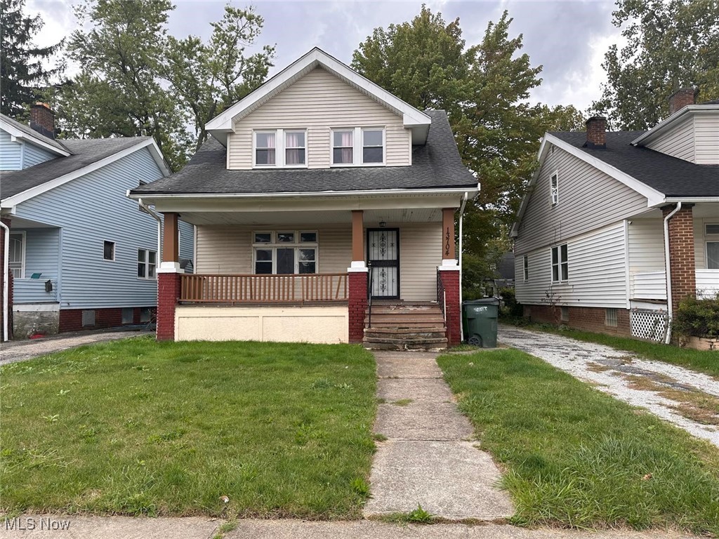 Saybrook Ave, Garfield Heights, OH 44105