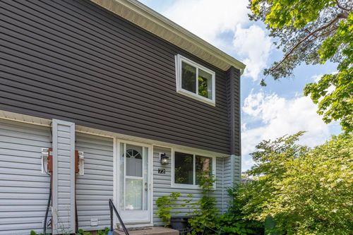 72 Cavendish Rd, Halifax, NS, B3P2J7 | Card Image