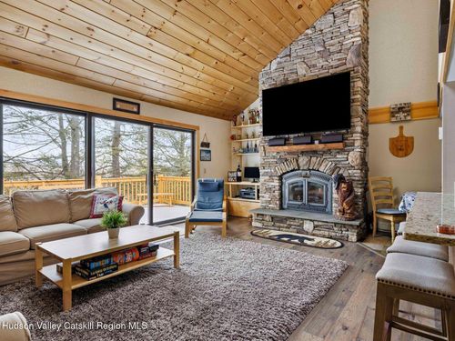 13 Brainard Ridge Rd, Windham, NY, 12496 | Card Image