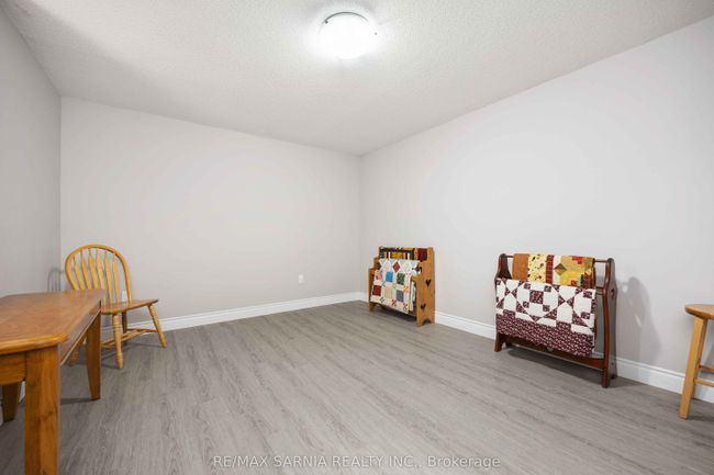 15 Eureka St, House other with 3 bedrooms, 2 bathrooms and 3 parking in Forest ON | Image 30