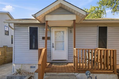 2308 E 10th St, Austin, TX, 78702-3504 | Card Image