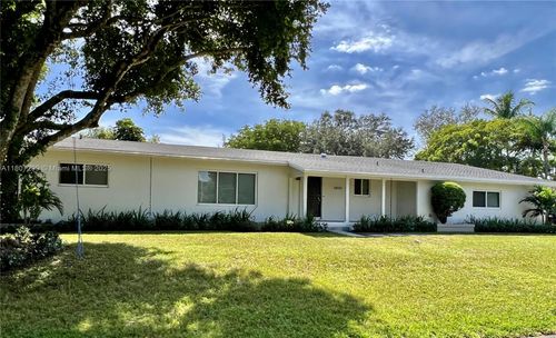 5800 Sw 100th St, Pinecrest, FL, 33156-2017 | Card Image