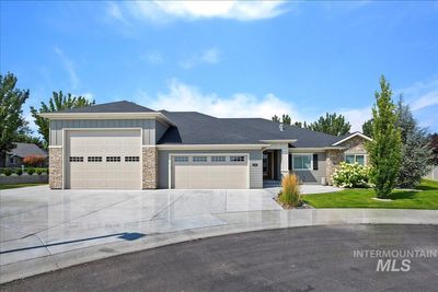 1315 Hinckley Cir, House other with 4 bedrooms, 4 bathrooms and 3 parking in Twin Falls ID | Image 1