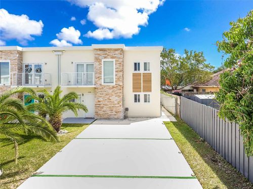 26181 Sw 135th Ct, Homestead, FL, 33032-2581 | Card Image